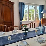 Lé Luquentia, Demeure De Charme, Piscine, Grand Jardin, Spa, Billard Maison d'hôtes 4*